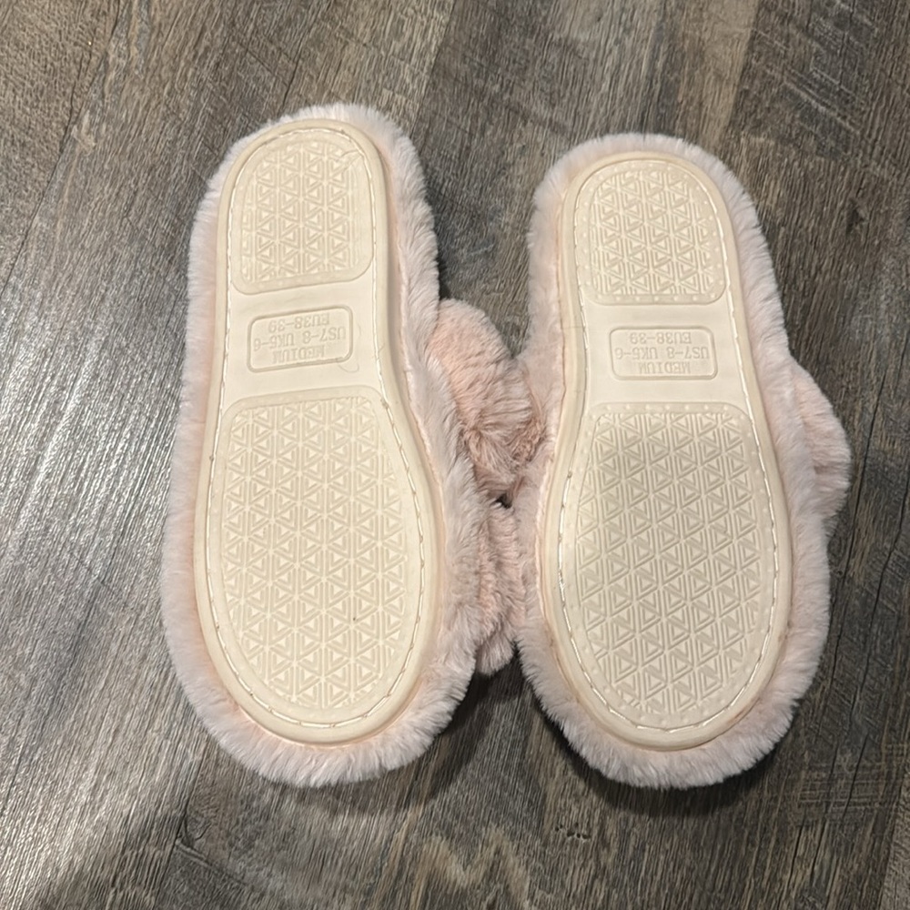 Slippers - Picture 2 of 2
